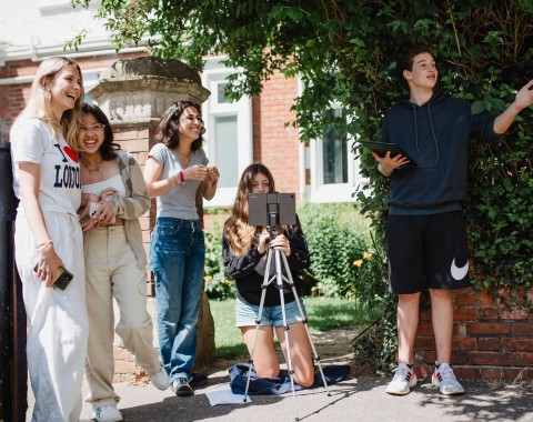 Sustainable Futures  (EARLSCLIFFE - SUMMER COURSES)